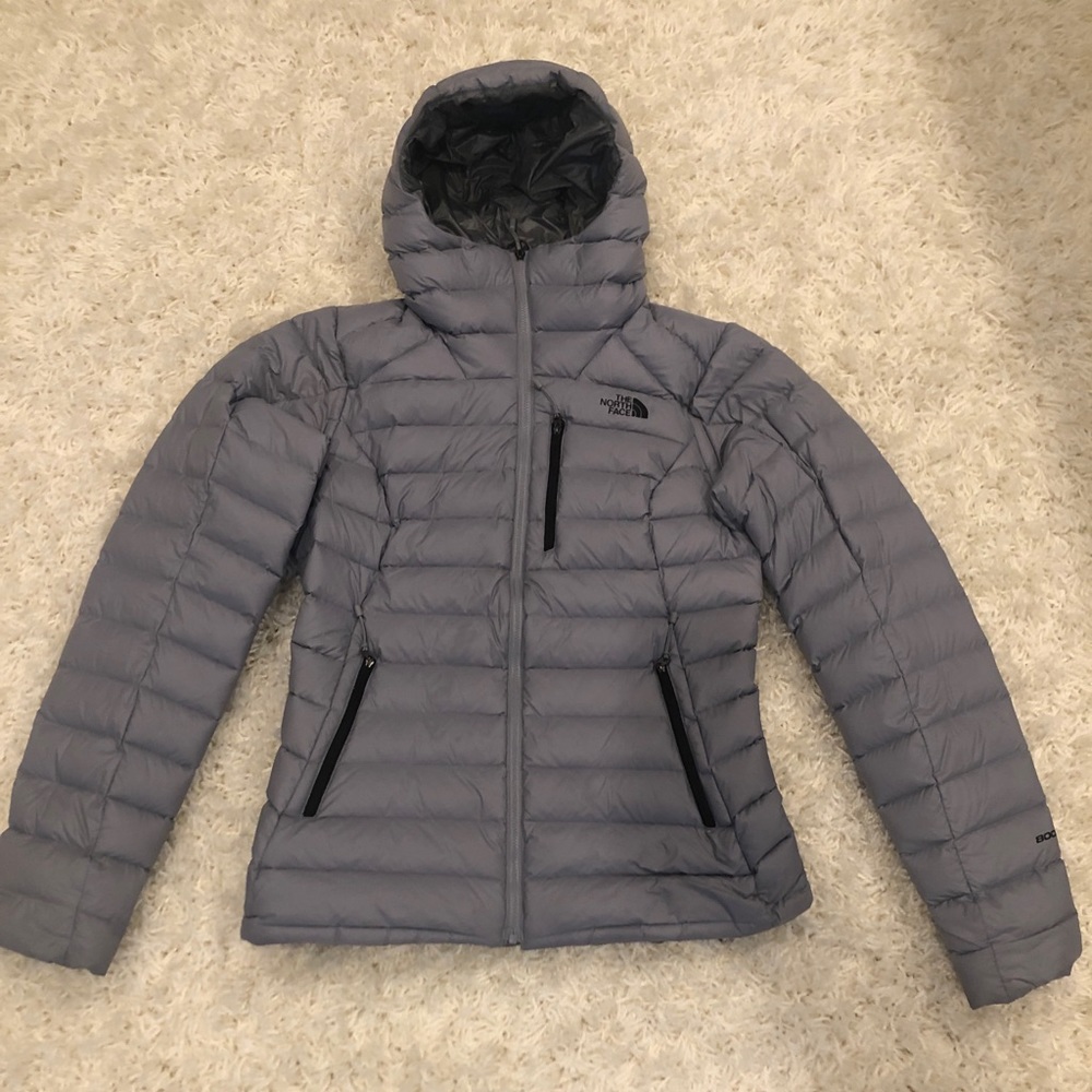 GREY WOMENS NORTH FACE JACKET